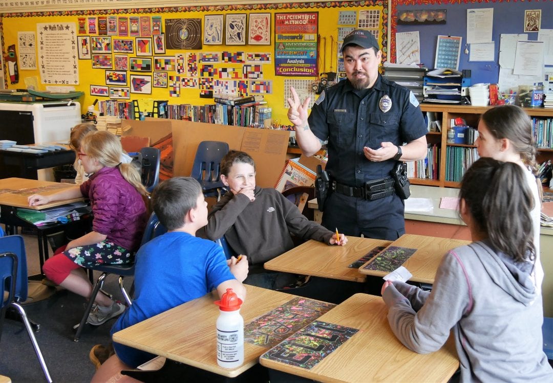 Petersburg police officer becomes statewide DARE coordinator - KFSK